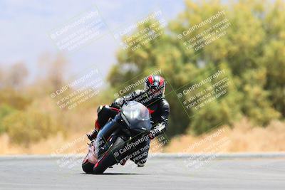 media/May-15-2022-SoCal Trackdays (Sun) [[33a09aef31]]/Turn 7 (1145am)/